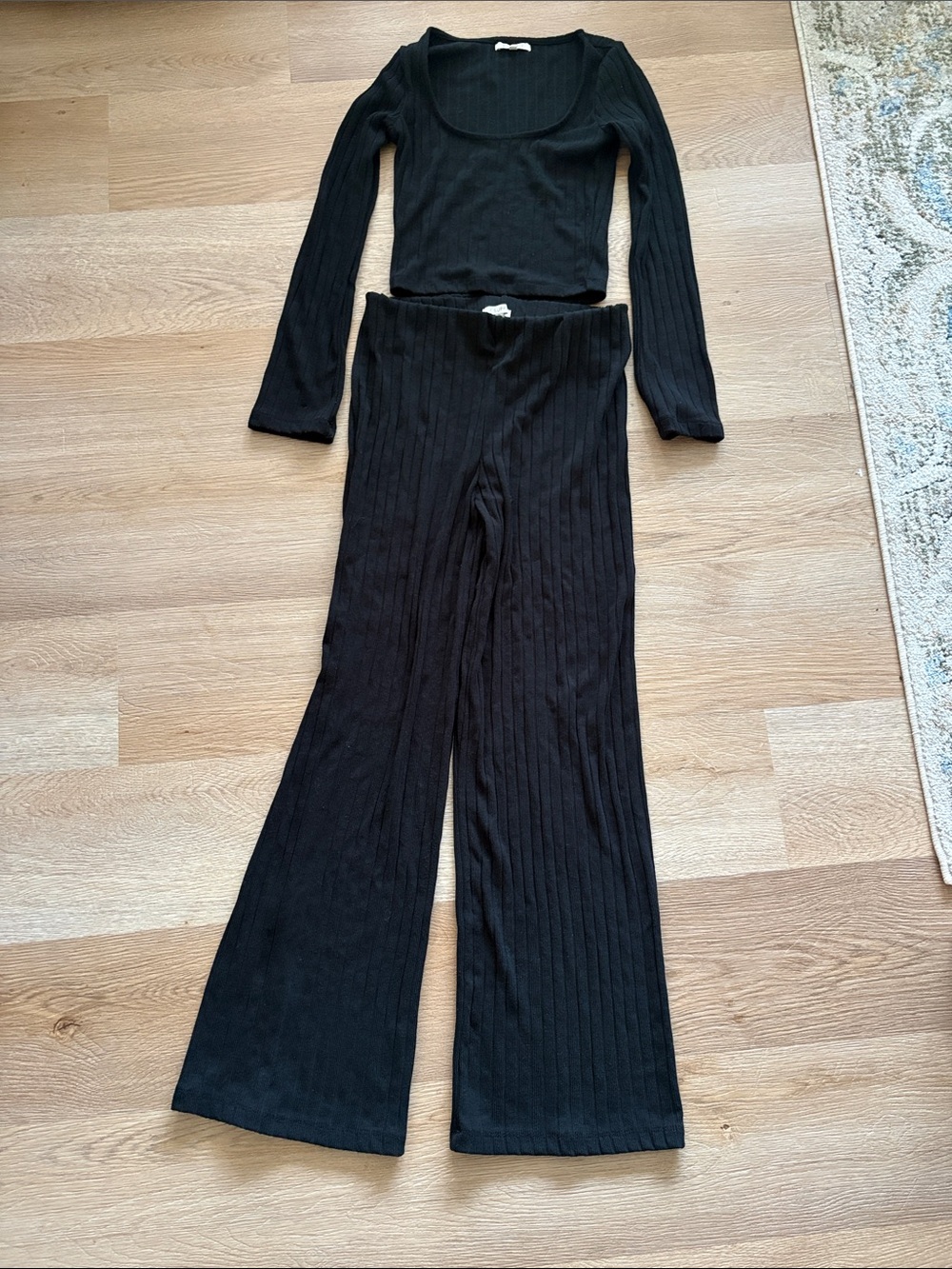 Women’s Ribbed Wide-Leg Knit Pants - top set Black